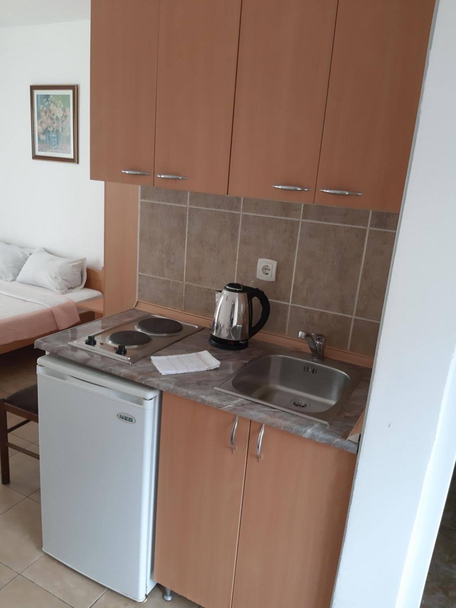 Guest House Perovic Sutomore Habitación foto